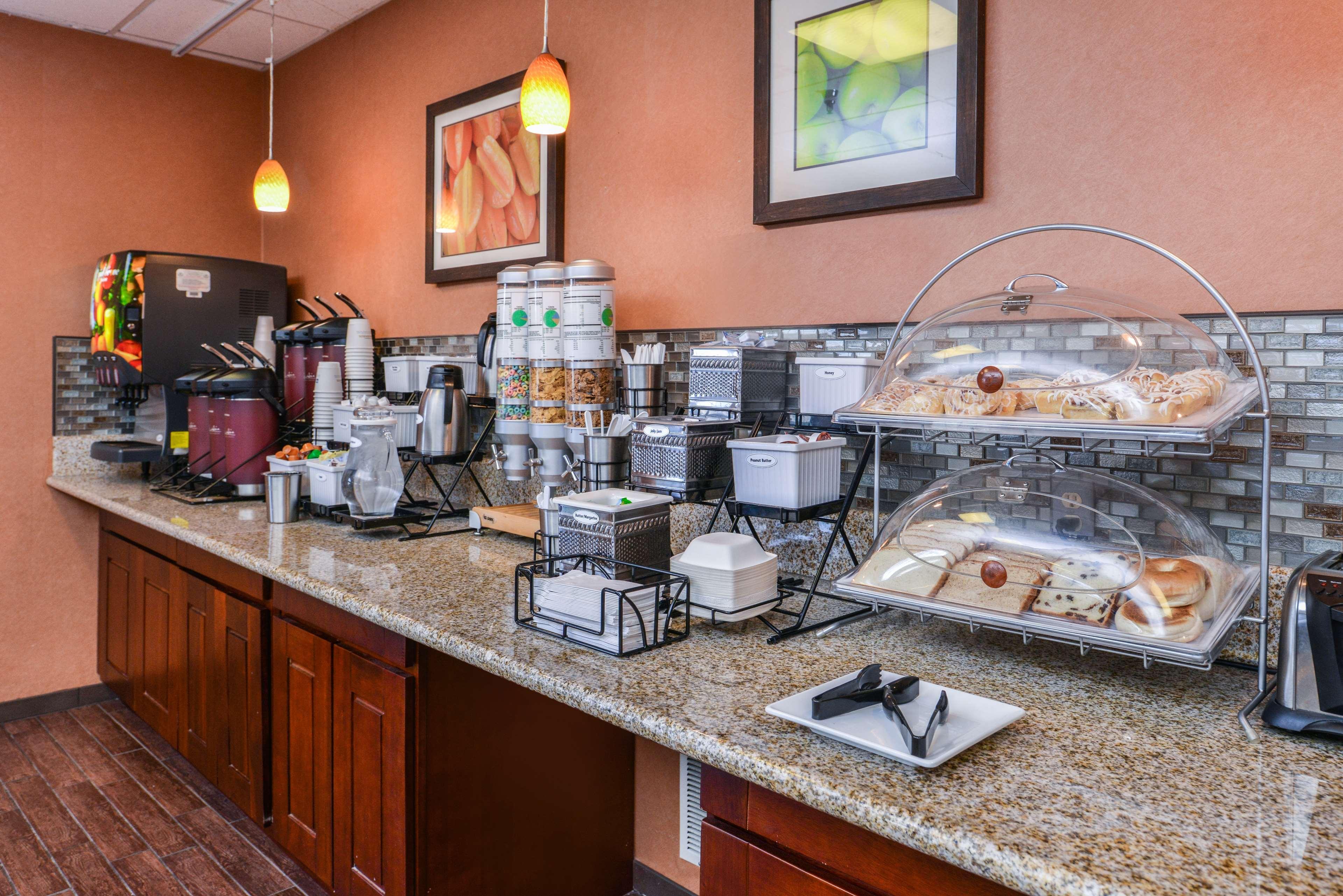 Best Western Plus Rama Inn Redmond Kültér fotó