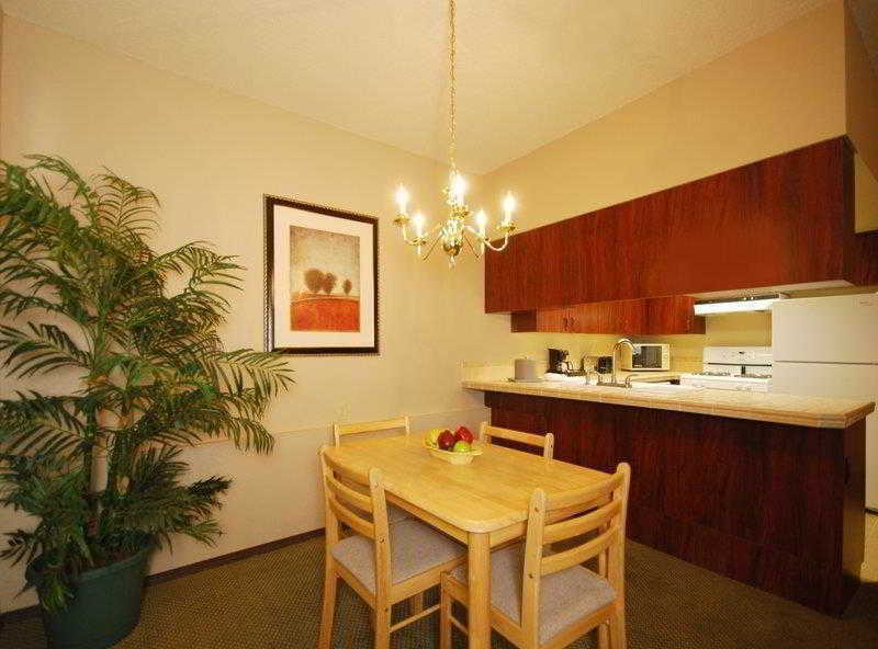 Best Western Plus Rama Inn Redmond Kültér fotó